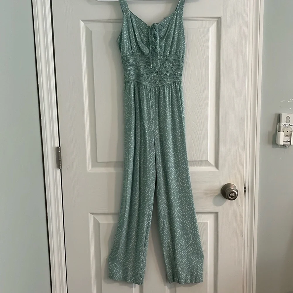 Adorable Jumpsuit - Picture 3 of 8